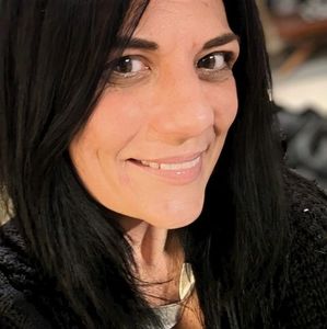 Meet your Posher, Janelle